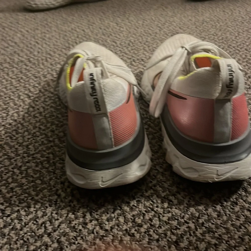 Nike infinity react. - Picture 4 of 4